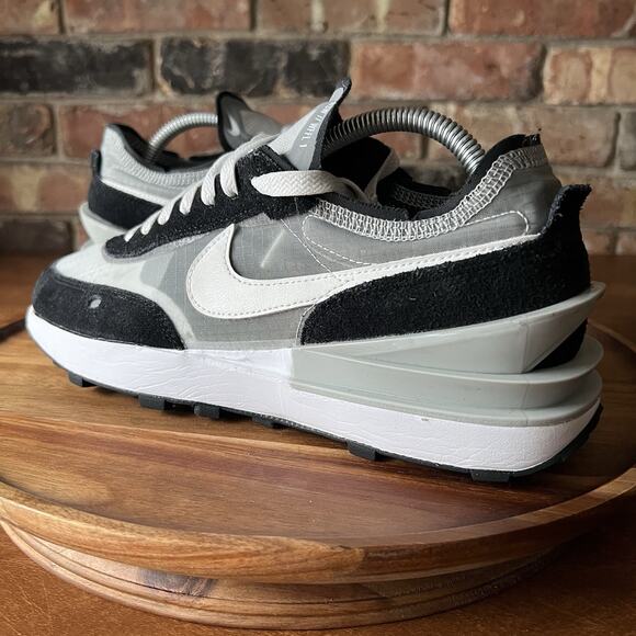 Nike Waffle One Grey Fog Particle Grey Mens Size 9 Athletic Sneaker Sneakers - Picture 3 of 16
